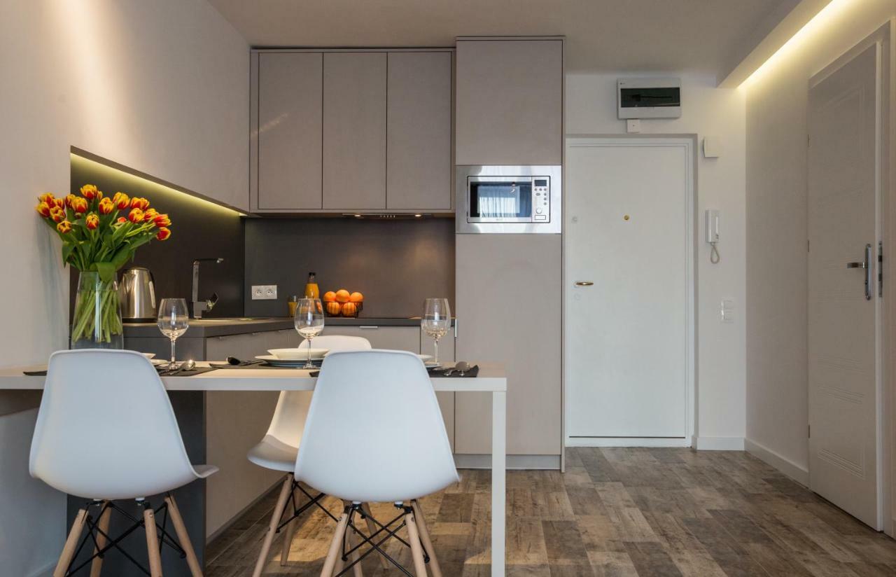 City Center Zelazna, Next To Warsaw'S Business District & Fabryka Norblina, By Warsawskyline Apartments Extérieur photo