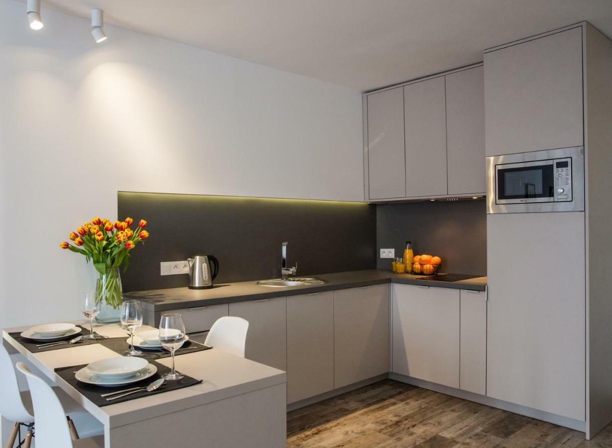 City Center Zelazna, Next To Warsaw'S Business District & Fabryka Norblina, By Warsawskyline Apartments Extérieur photo